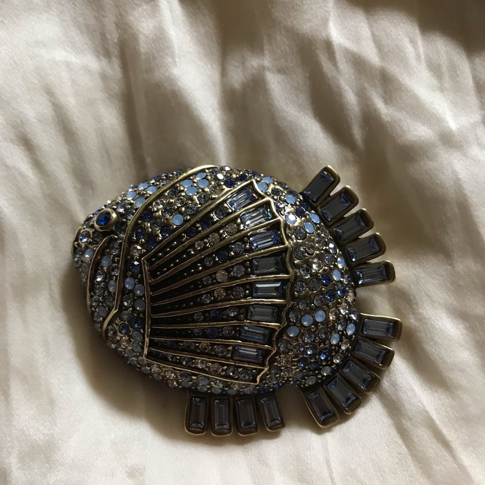 Heidi Daus Fish pen